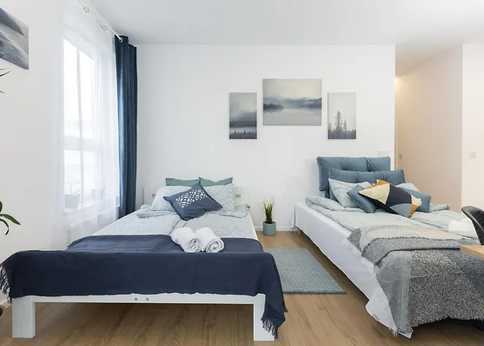 Apartament November, A4